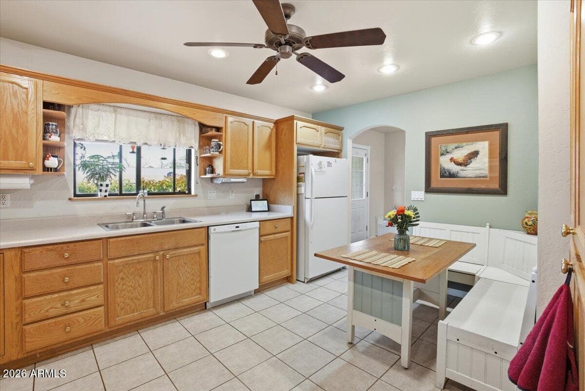 732 W ROAD 1 N, Chino Valley, AZ 86323 — photo 13 of 40
