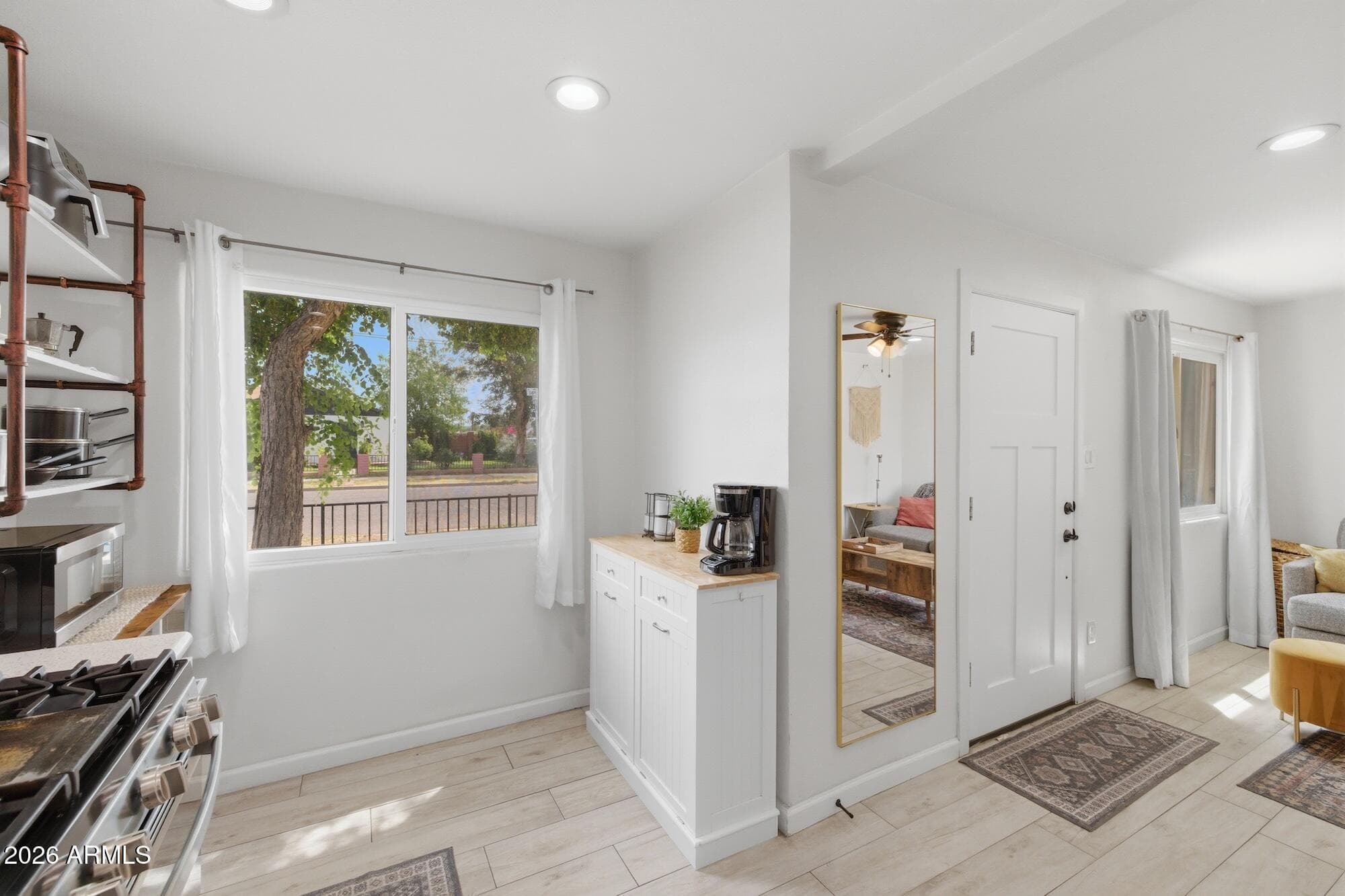 1124 N 14TH Street, Phoenix, AZ 85006 — photo 9 of 15