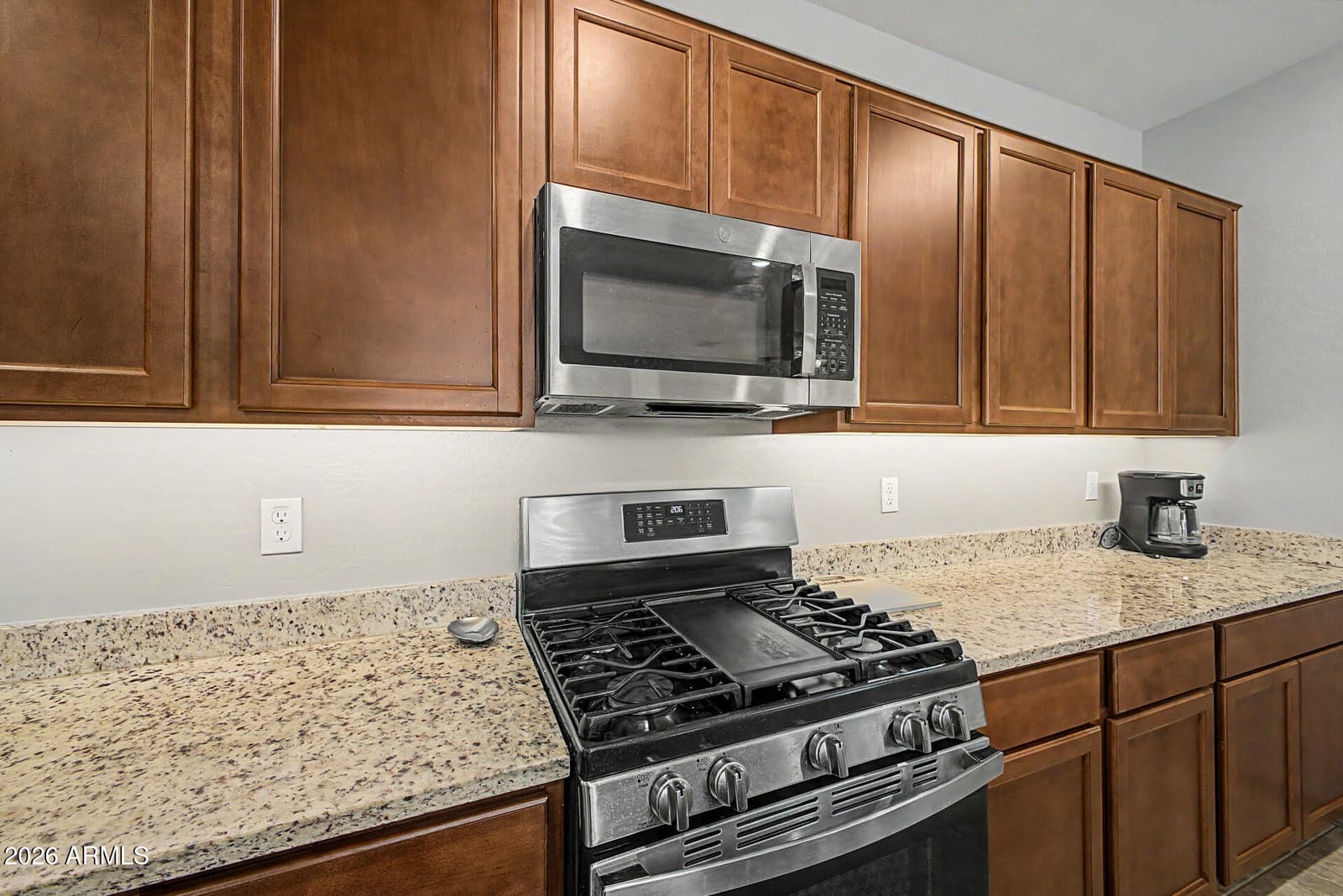 15088 W GARFIELD Street, Goodyear, AZ 85338 — photo 11 of 31