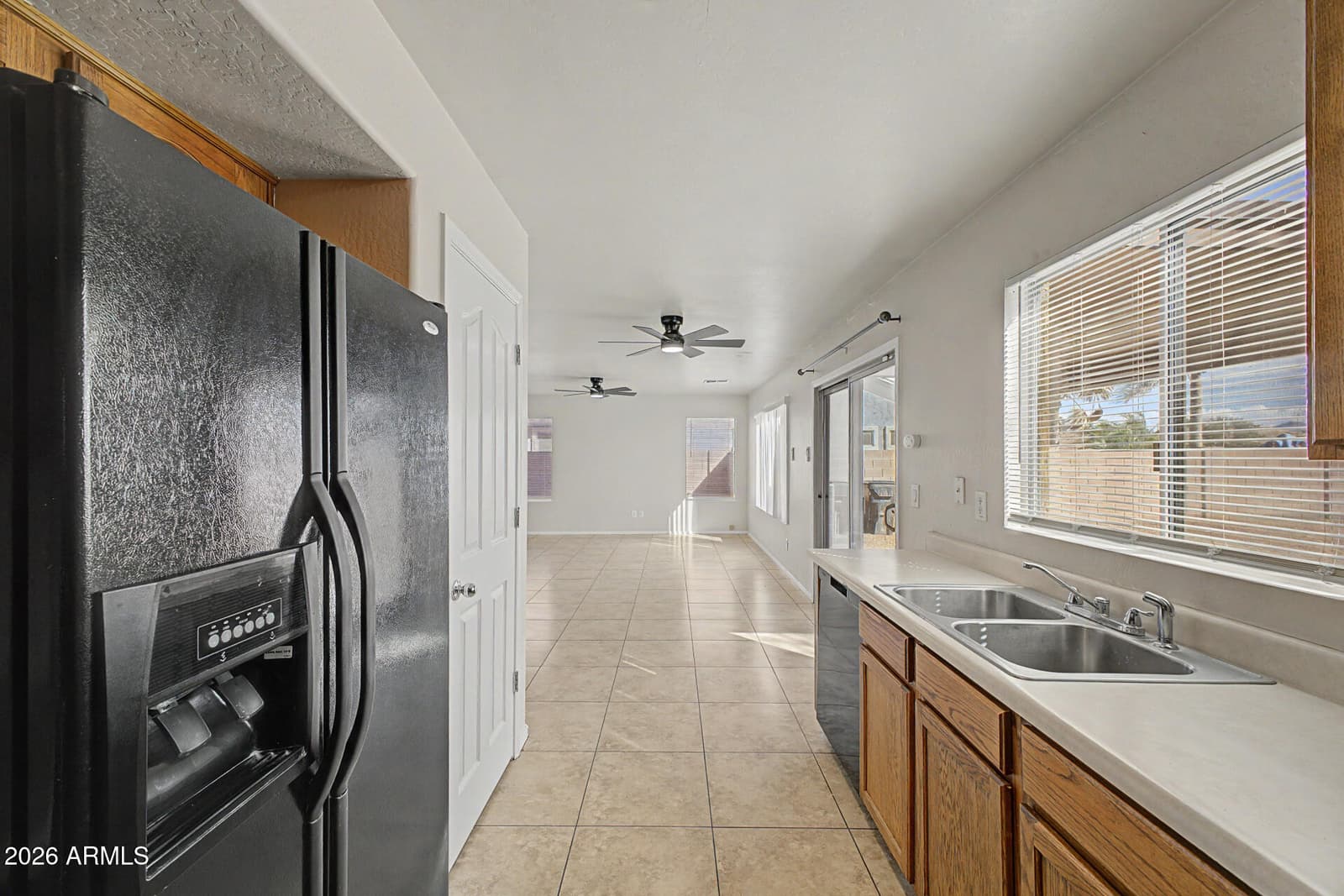 414 S 113TH Avenue, Avondale, AZ 85323 — photo 11 of 37