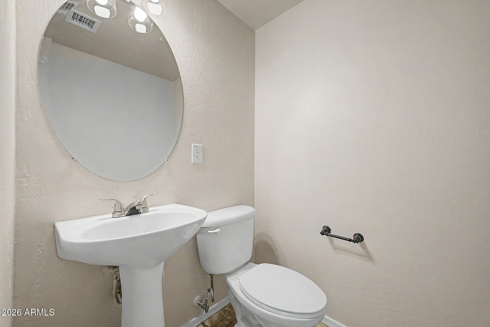 414 S 113TH Avenue, Avondale, AZ 85323 — photo 13 of 37