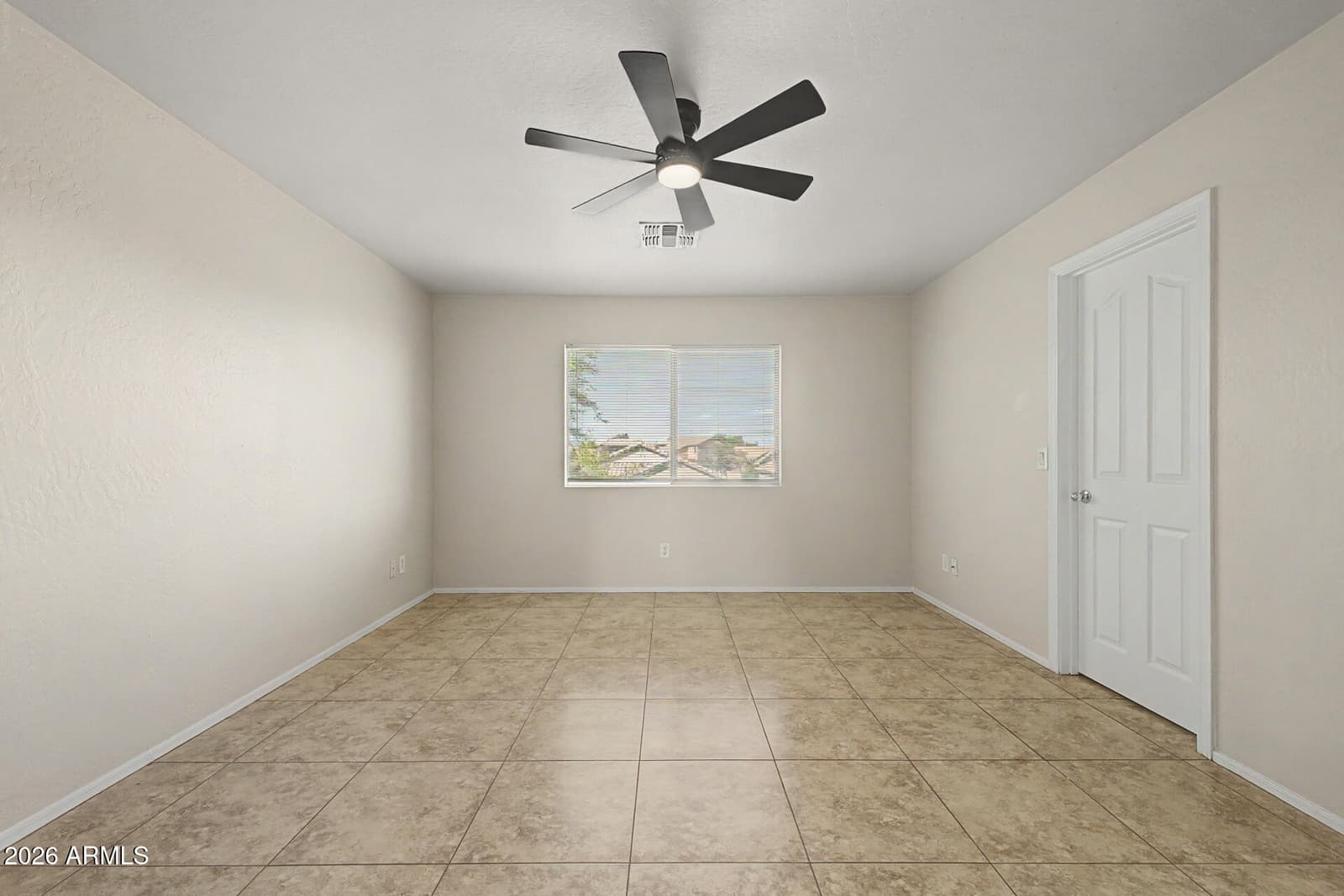 414 S 113TH Avenue, Avondale, AZ 85323 — photo 16 of 37