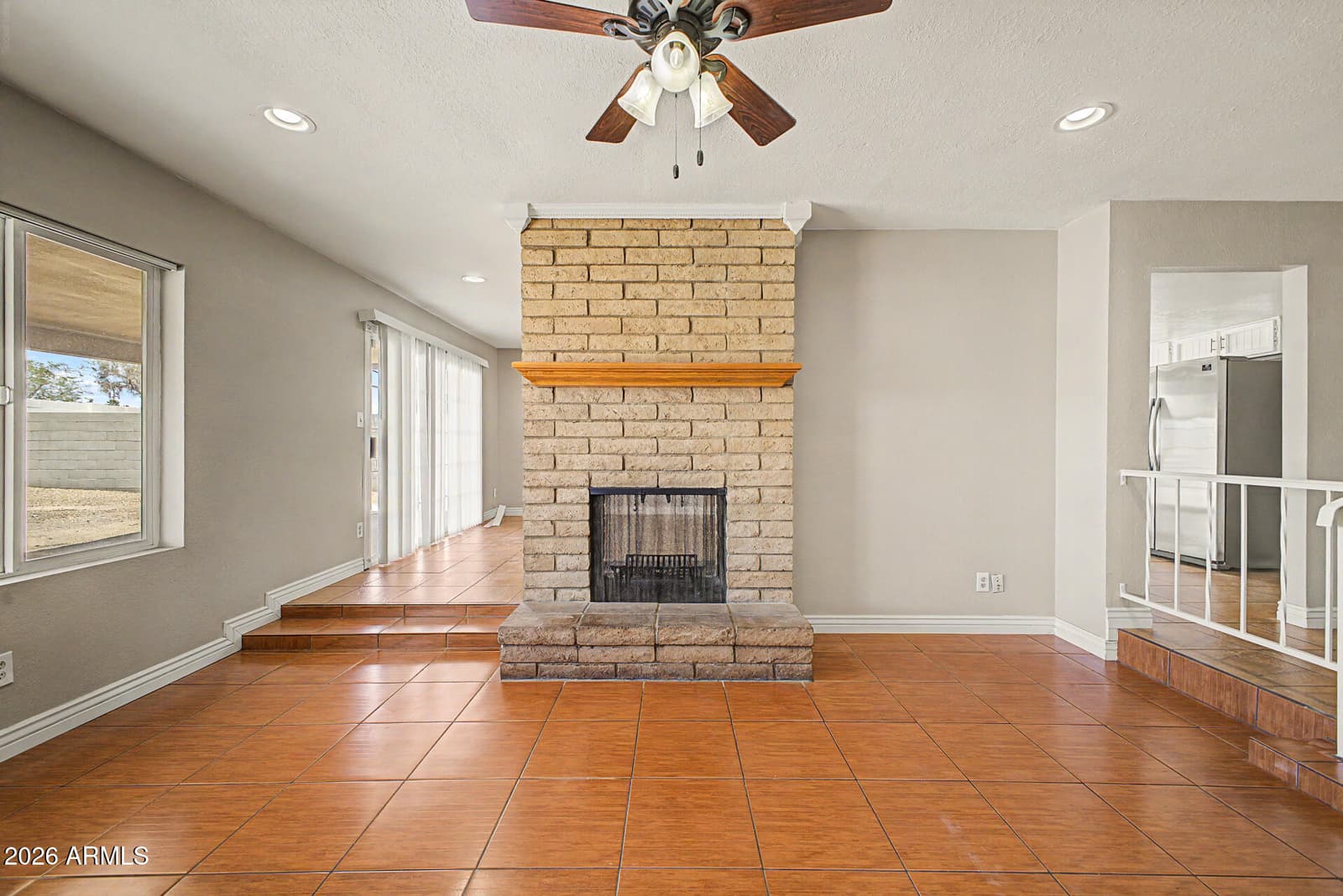 3410 W JUNIPER Avenue, Phoenix, AZ 85053 — photo 12 of 41