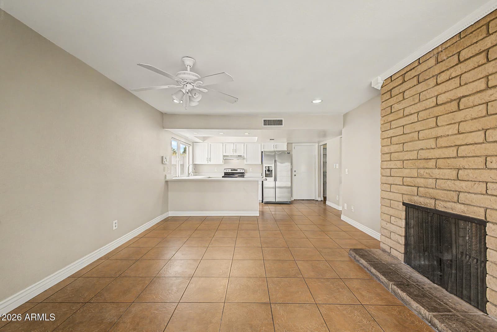 3410 W JUNIPER Avenue, Phoenix, AZ 85053 — photo 15 of 41