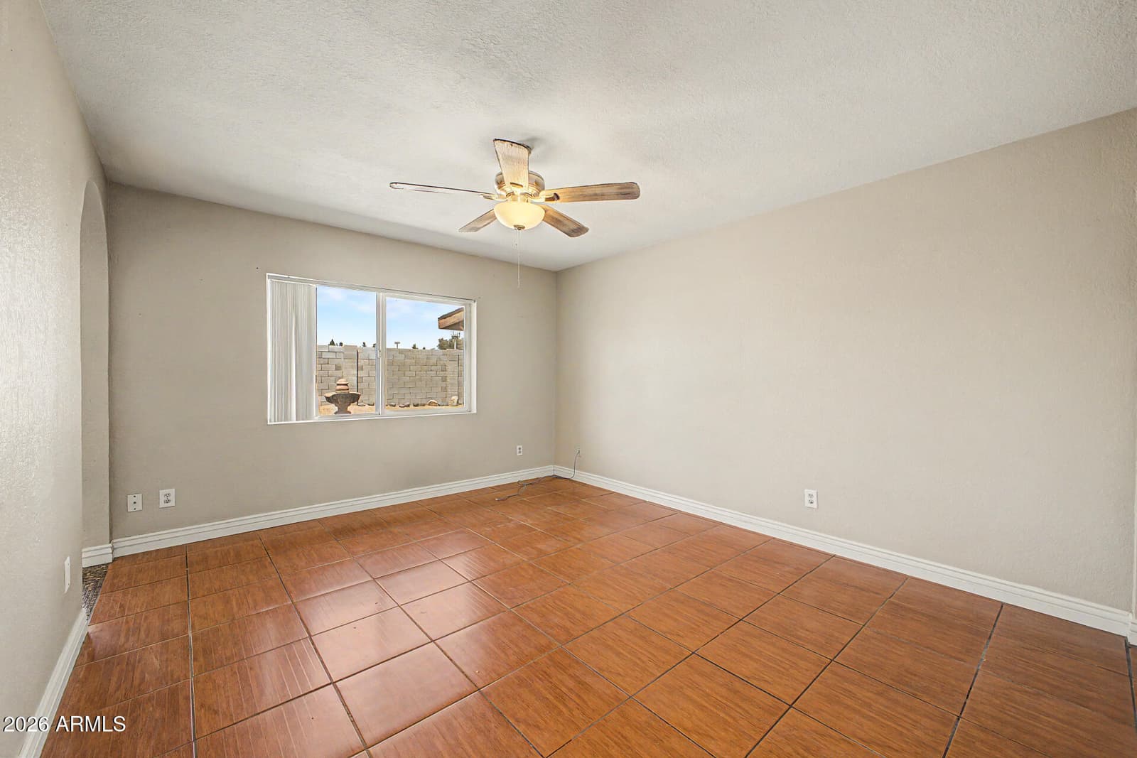 3410 W JUNIPER Avenue, Phoenix, AZ 85053 — photo 23 of 41