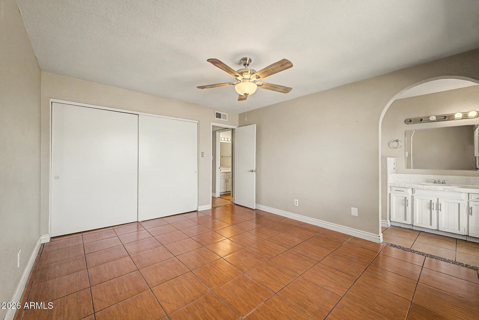 3410 W JUNIPER Avenue, Phoenix, AZ 85053 — photo 25 of 41