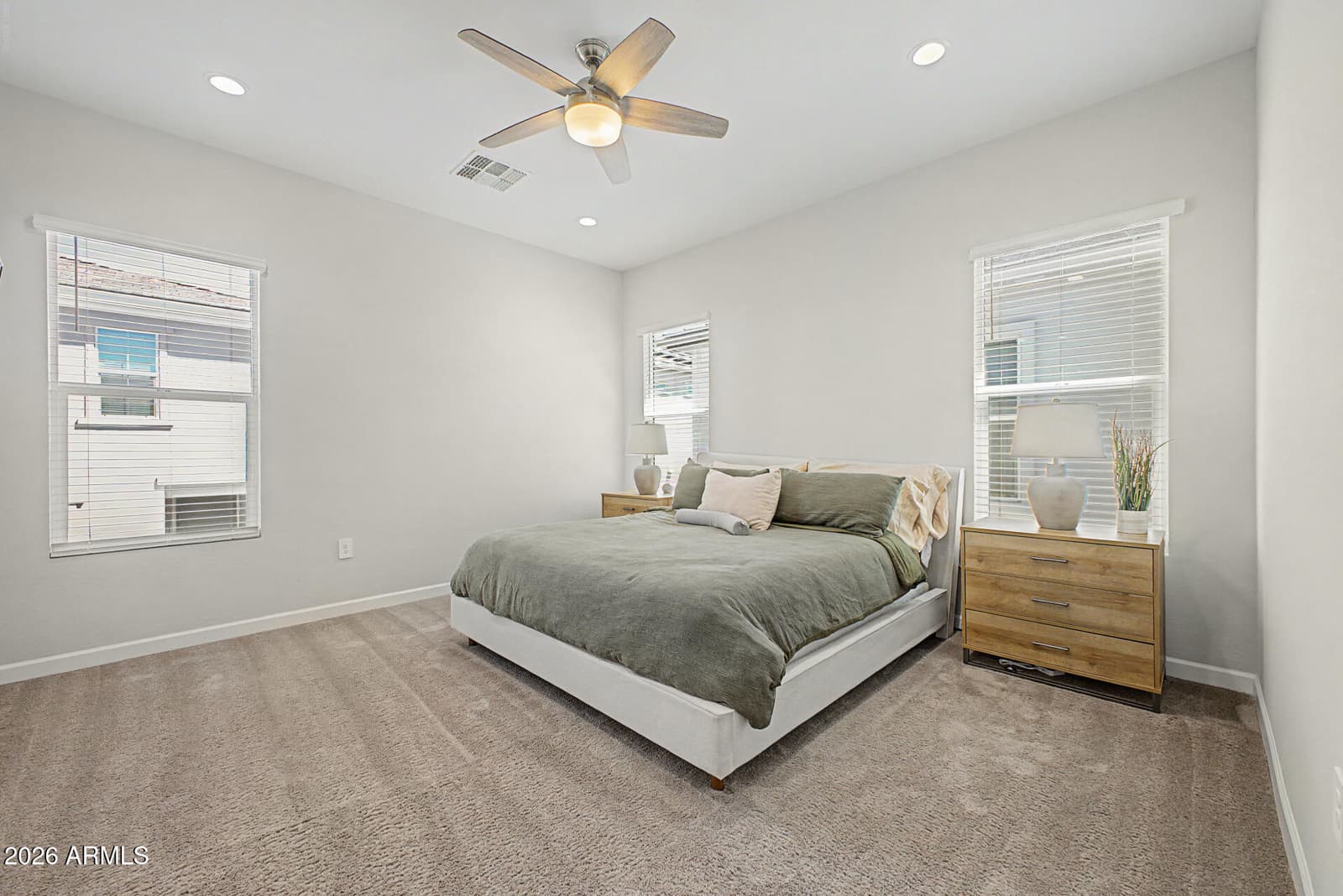 5060 E GALLOP Way, Scottsdale, AZ 85254 — photo 12 of 37