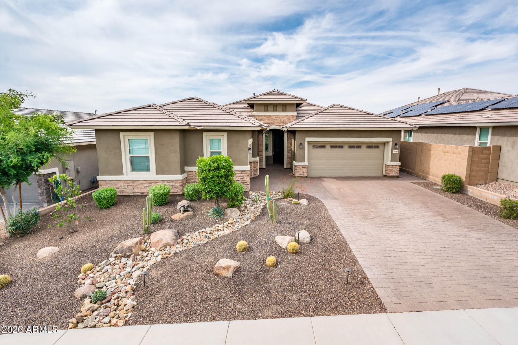 11581 W RED HAWK Drive, Peoria, AZ 85383 — photo 2 of 43