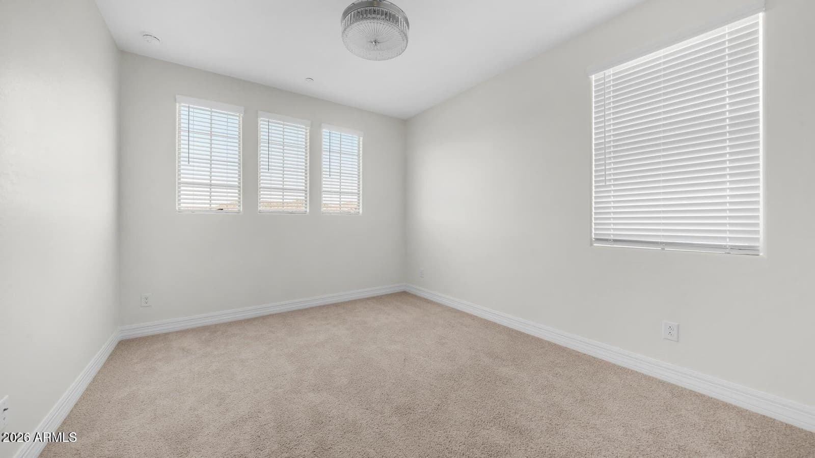 13359 W EAGLE FEATHER Road, Peoria, AZ 85383 — photo 27 of 43