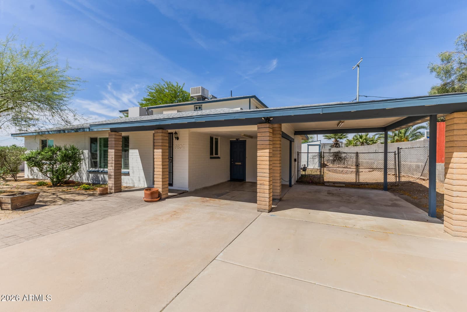9804 N 4th Avenue, Phoenix, AZ 85021 — photo 4 of 51