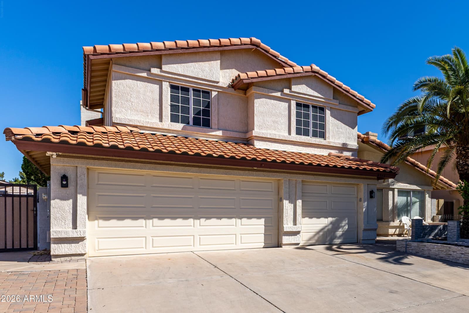 4046 W AVENIDA DEL SOL, Glendale, AZ 85310 — photo 2 of 37