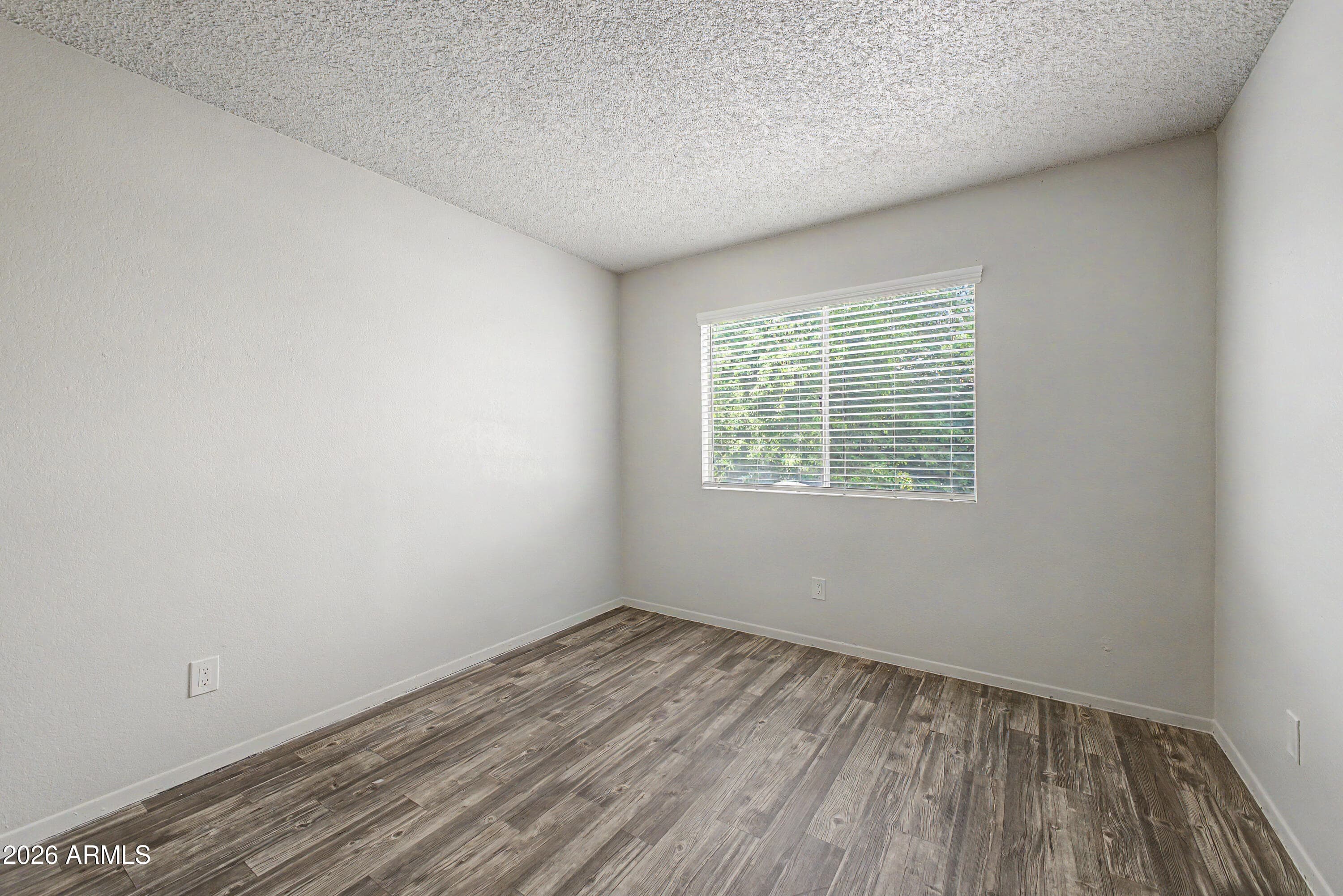 5838 N 48TH Avenue, Glendale, AZ 85301 — photo 15 of 17