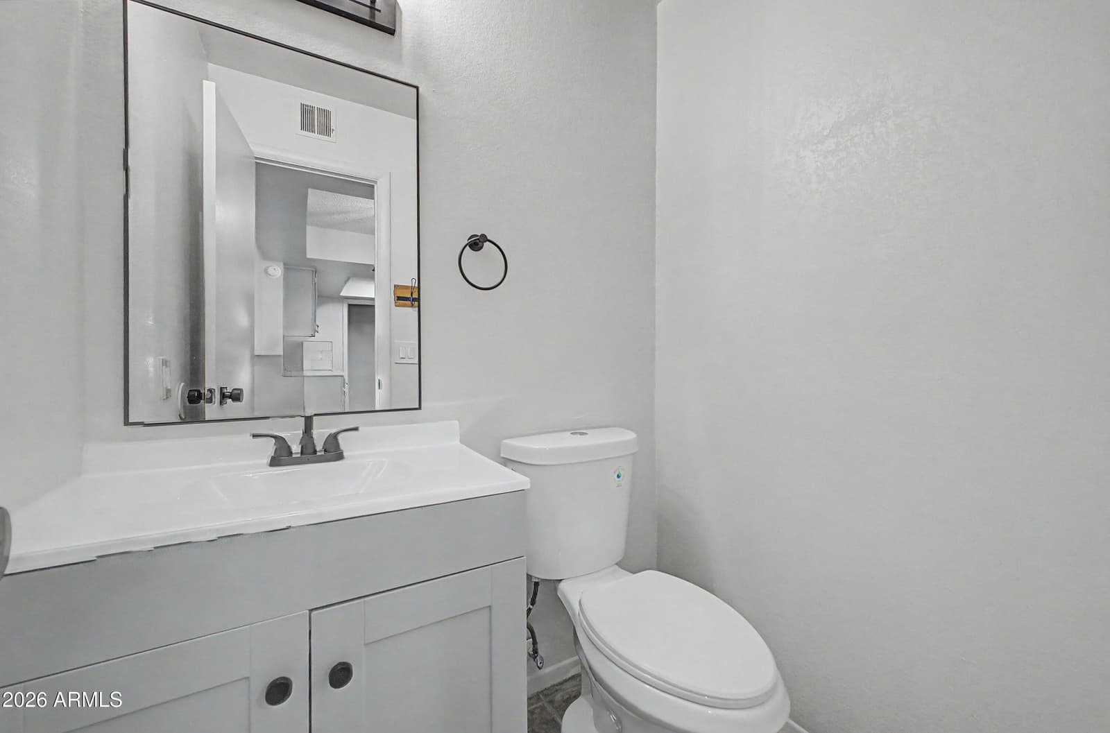 5838 N 48TH Avenue, Glendale, AZ 85301 — photo 10 of 17