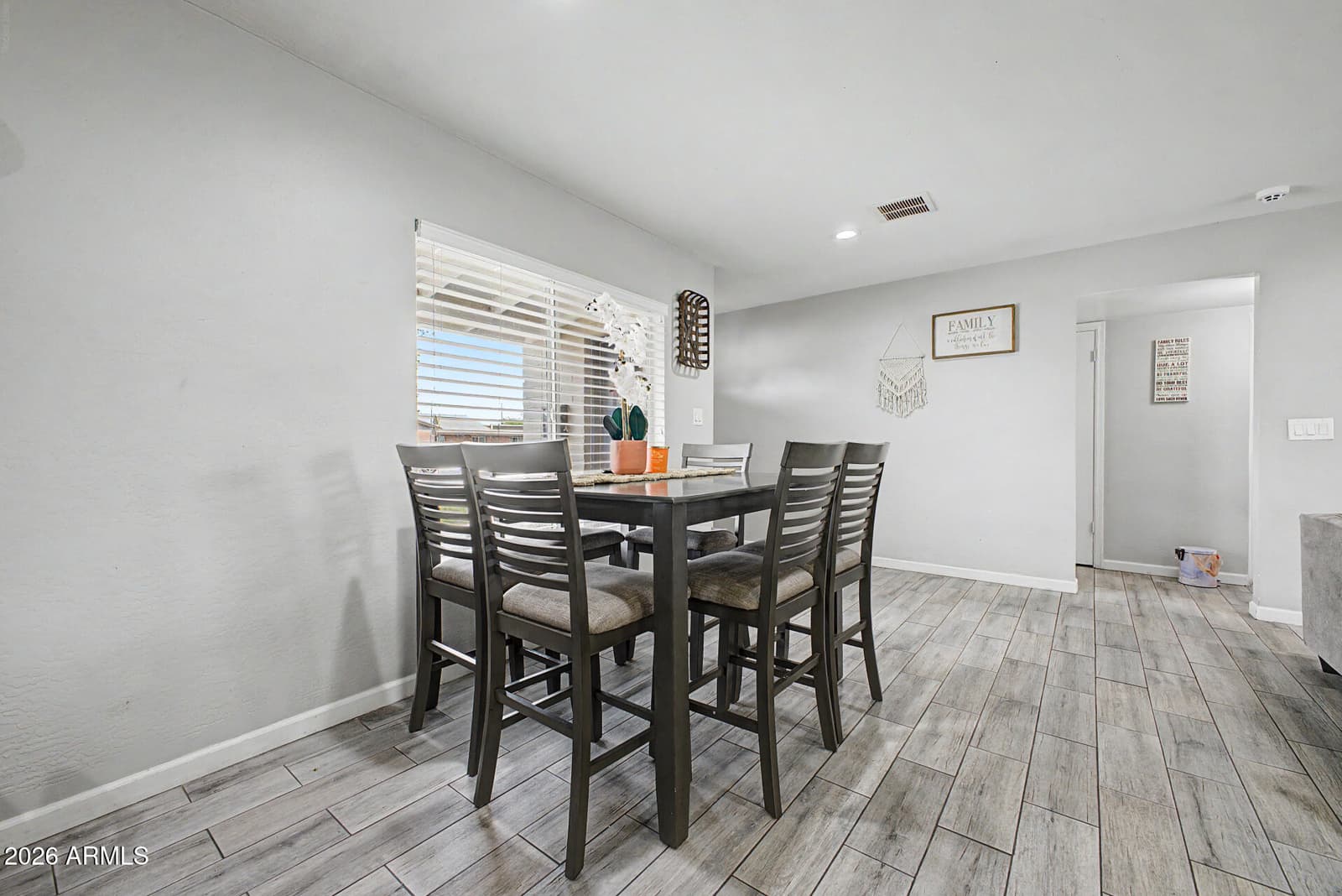 2026 W OREGON Avenue, Phoenix, AZ 85015 — photo 14 of 38