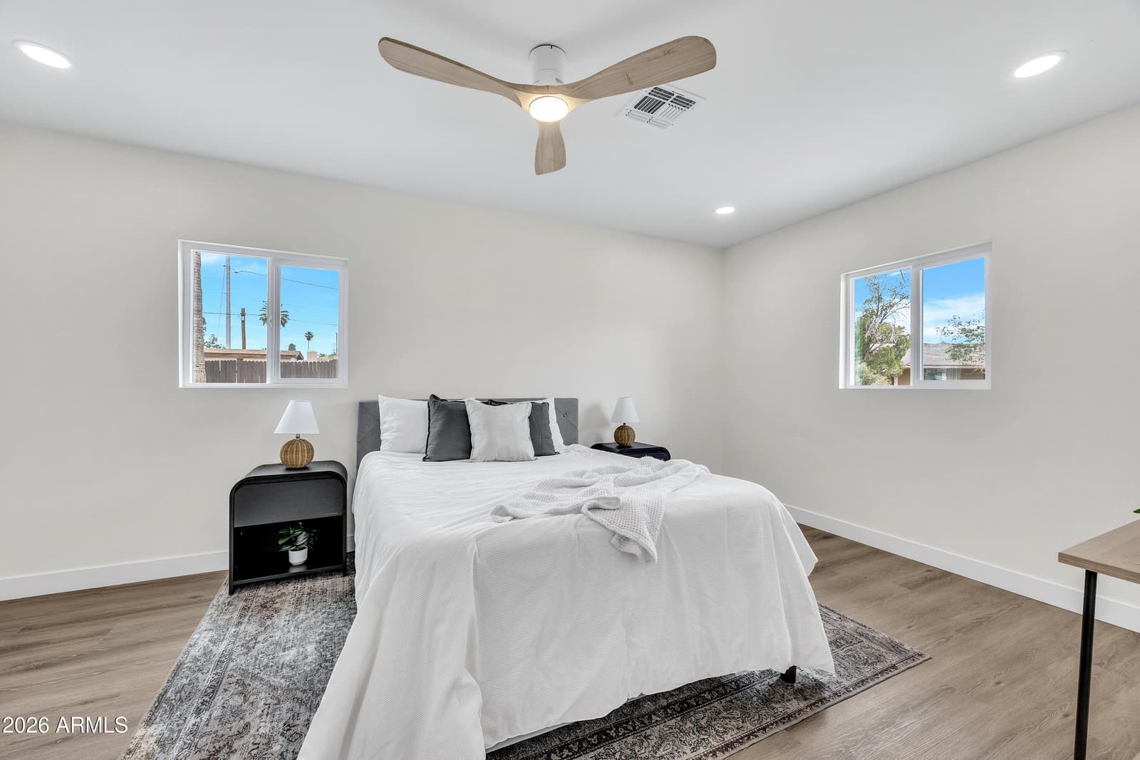 4246 N 10TH Place, Phoenix, AZ 85014 — photo 15 of 23