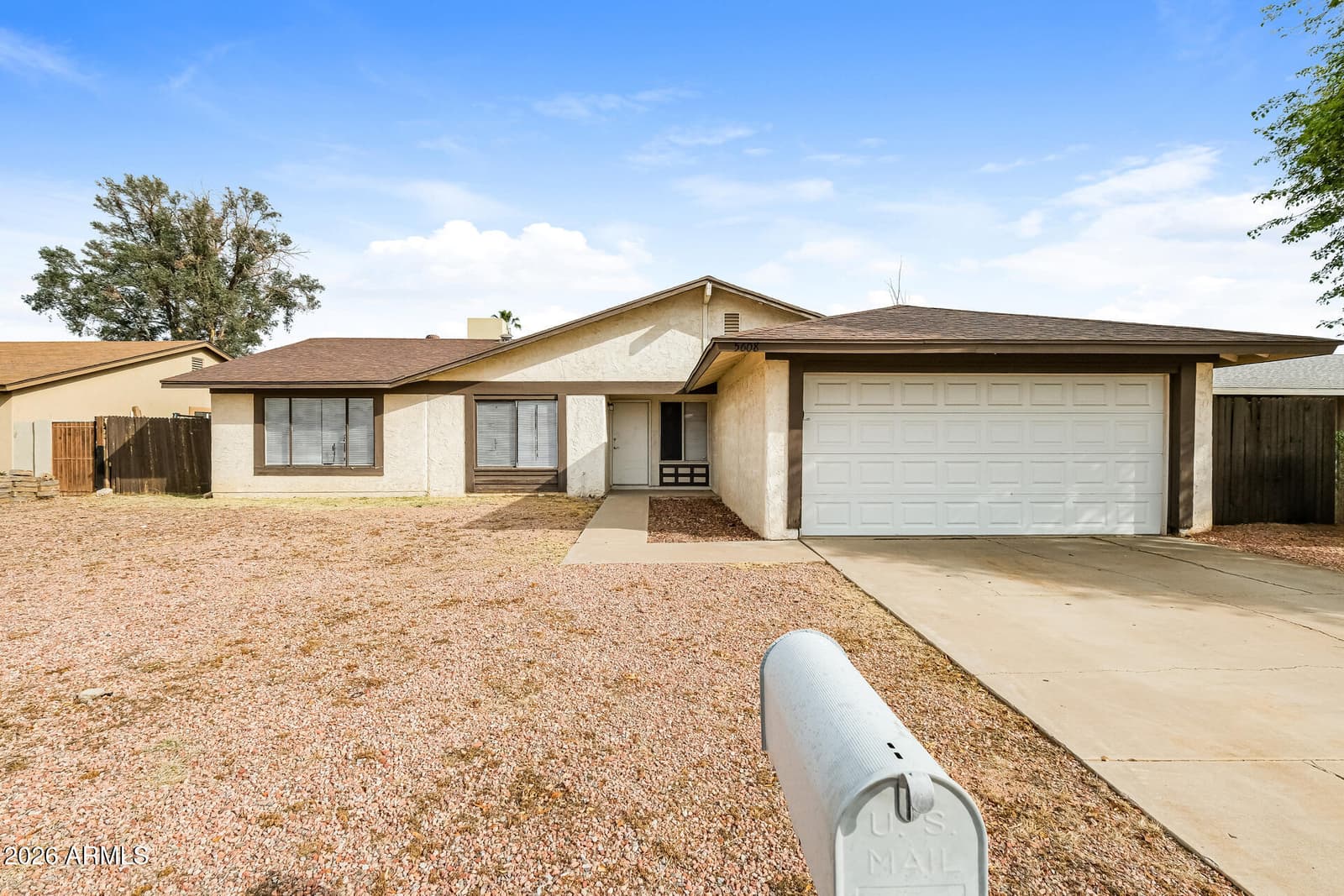 5608 W ALICE Avenue, Glendale, AZ 85302 — photo 1 of 21