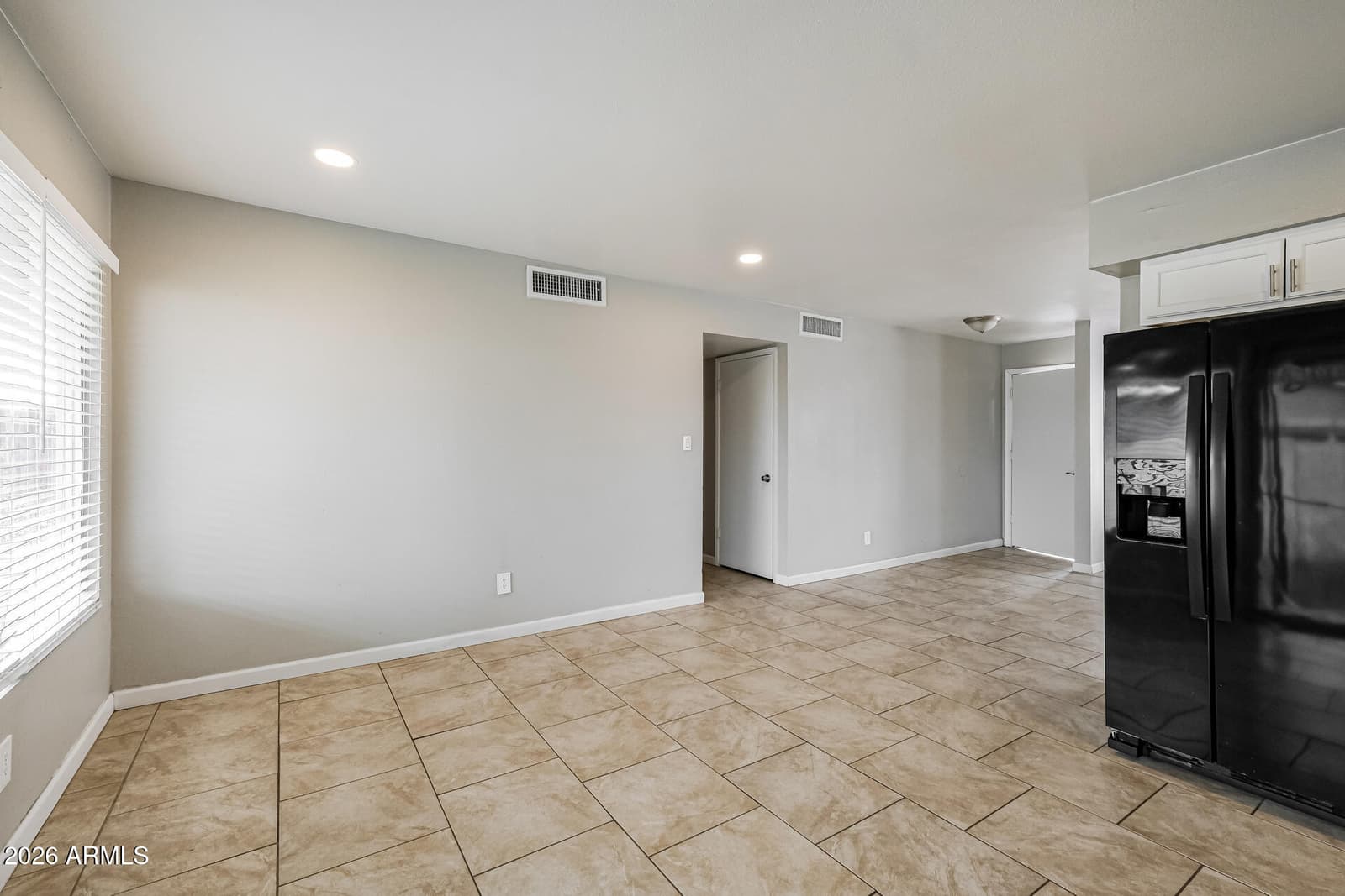 5608 W ALICE Avenue, Glendale, AZ 85302 — photo 11 of 21
