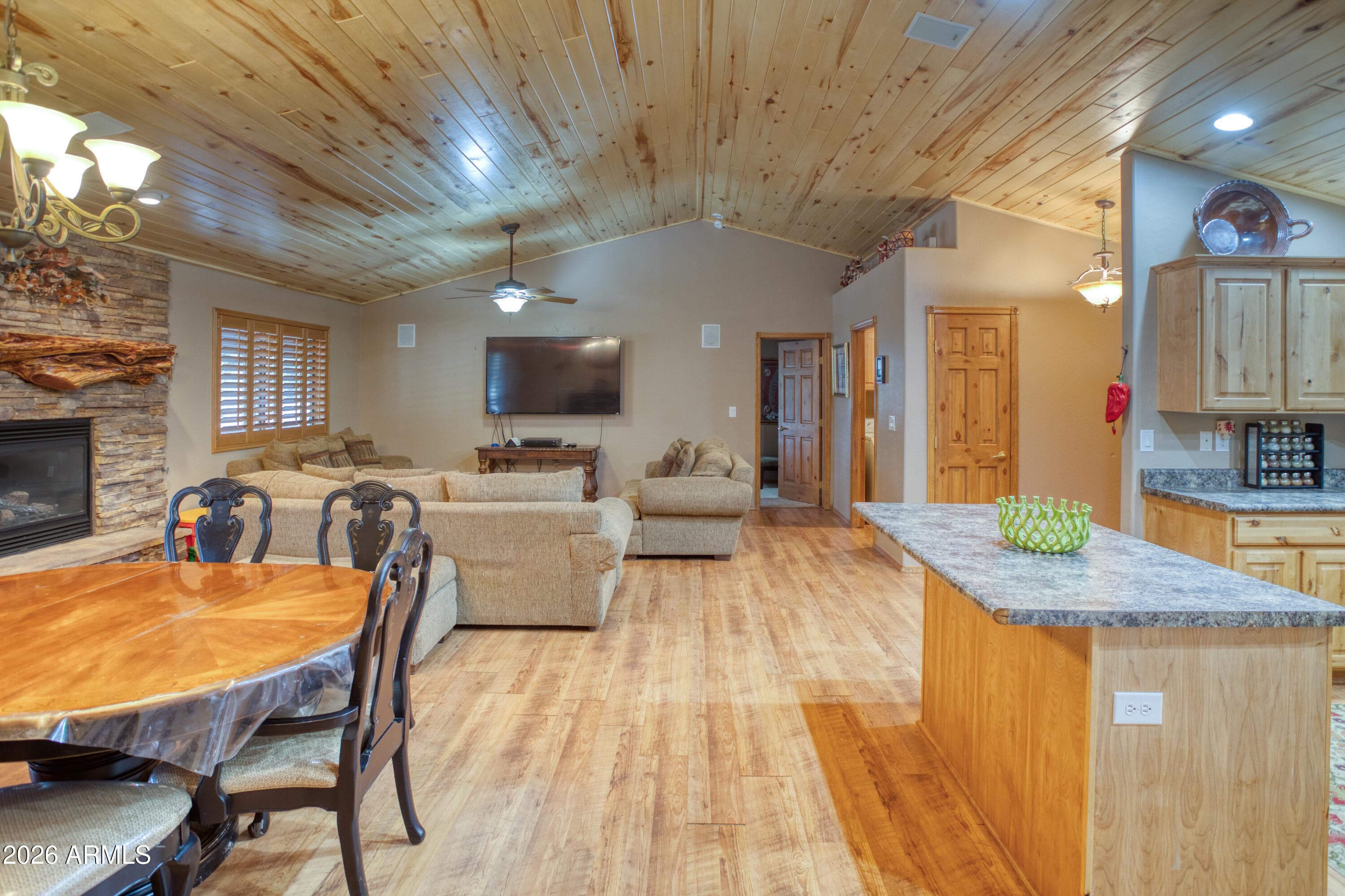 2949 PINE RIM Road, Overgaard, AZ 85933 — photo 5 of 14