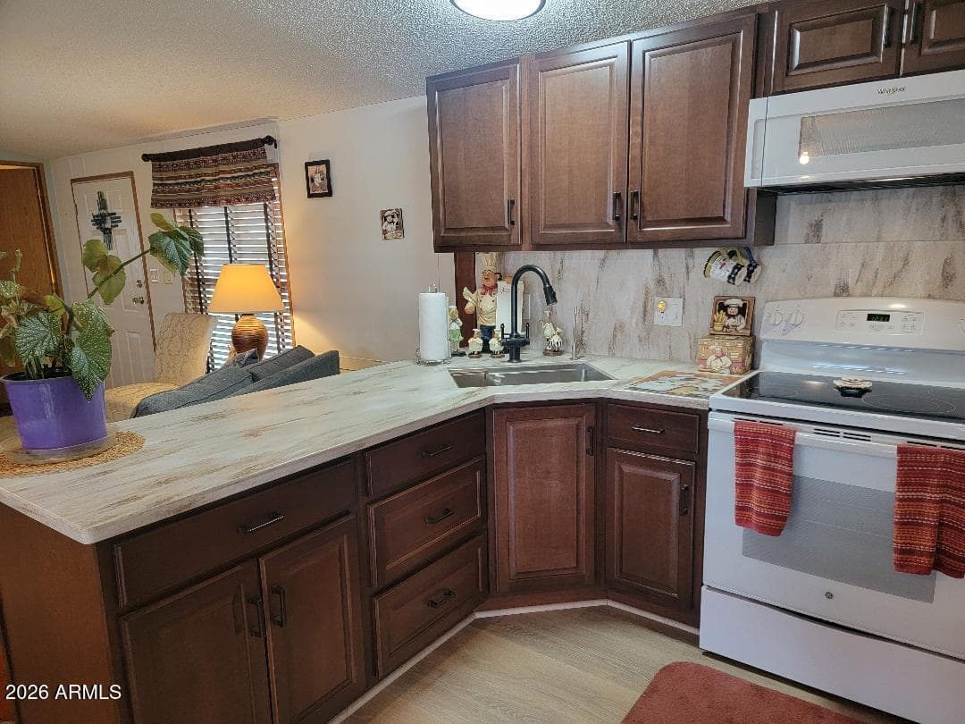 3803 N ILLINOIS Avenue, Florence, AZ 85132 — photo 17 of 33