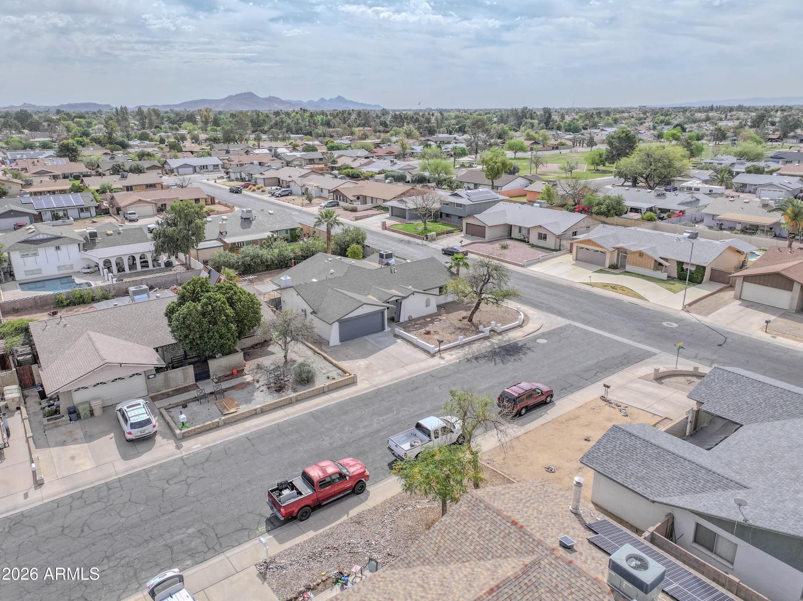 15243 N 52ND Drive, Glendale, AZ 85306 — photo 1 of 17