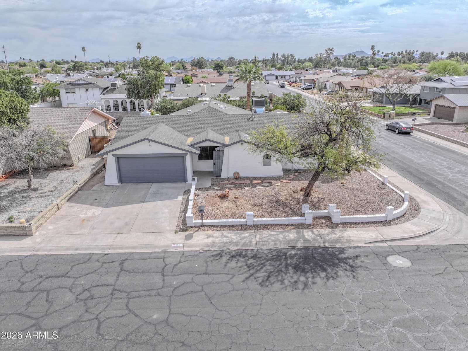 15243 N 52ND Drive, Glendale, AZ 85306 — photo 2 of 17