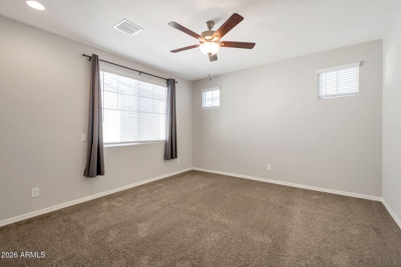 660 W FLINTLOCK Way, Chandler, AZ 85286 — photo 12 of 15