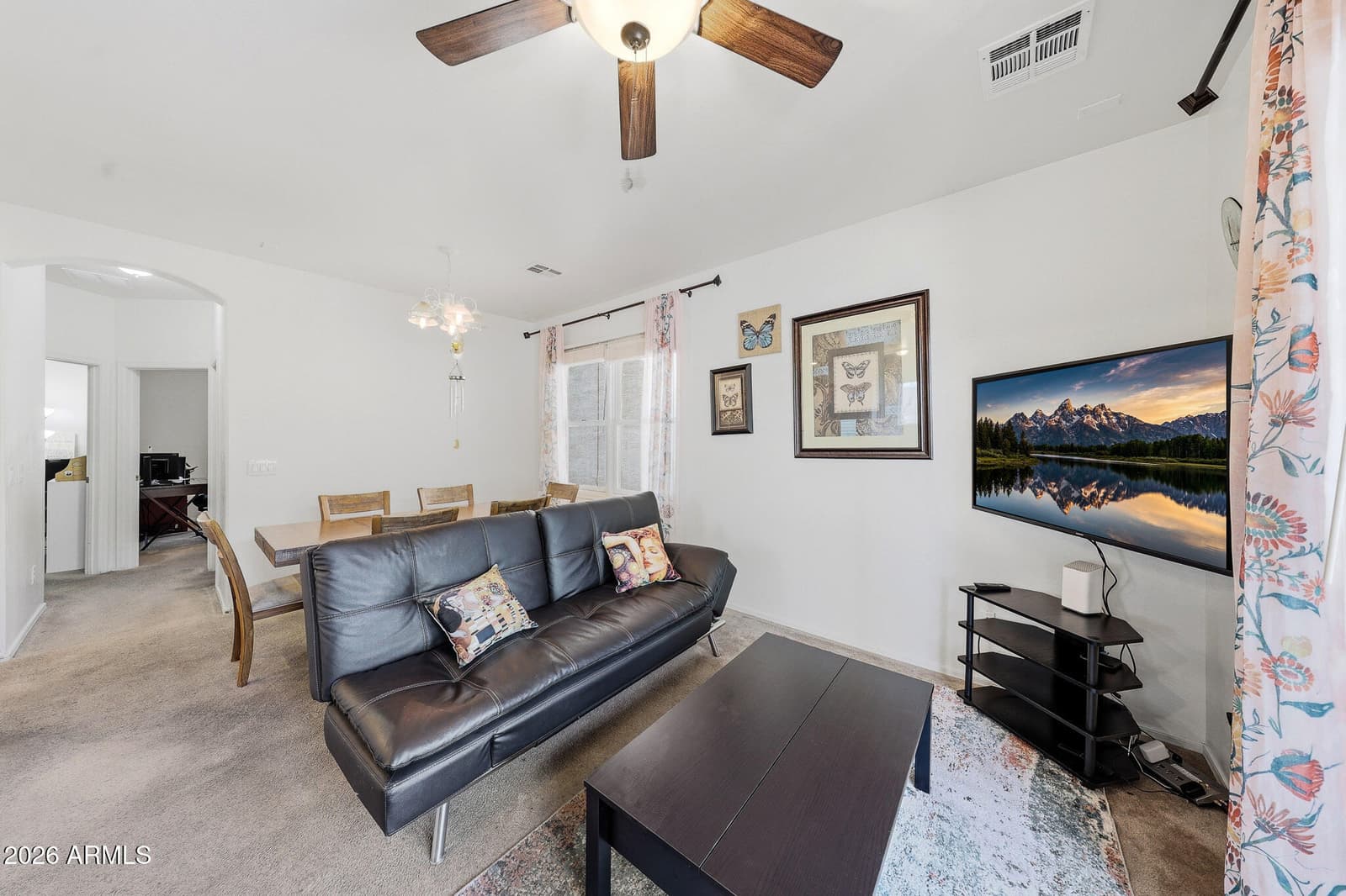 2107 E HUNTINGTON Drive, Phoenix, AZ 85040 — photo 4 of 38