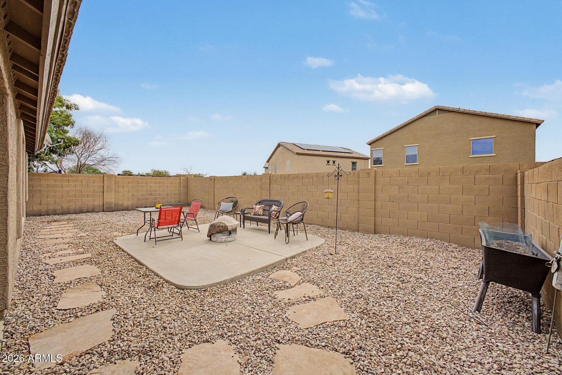 99 W YELLOW BEE Drive, San Tan Valley, AZ 85143 — photo 31 of 35