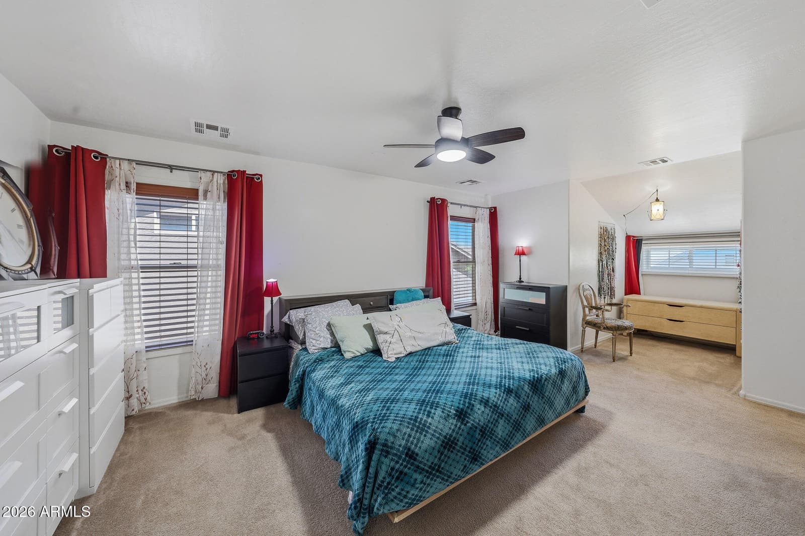 2107 E HUNTINGTON Drive, Phoenix, AZ 85040 — photo 17 of 38