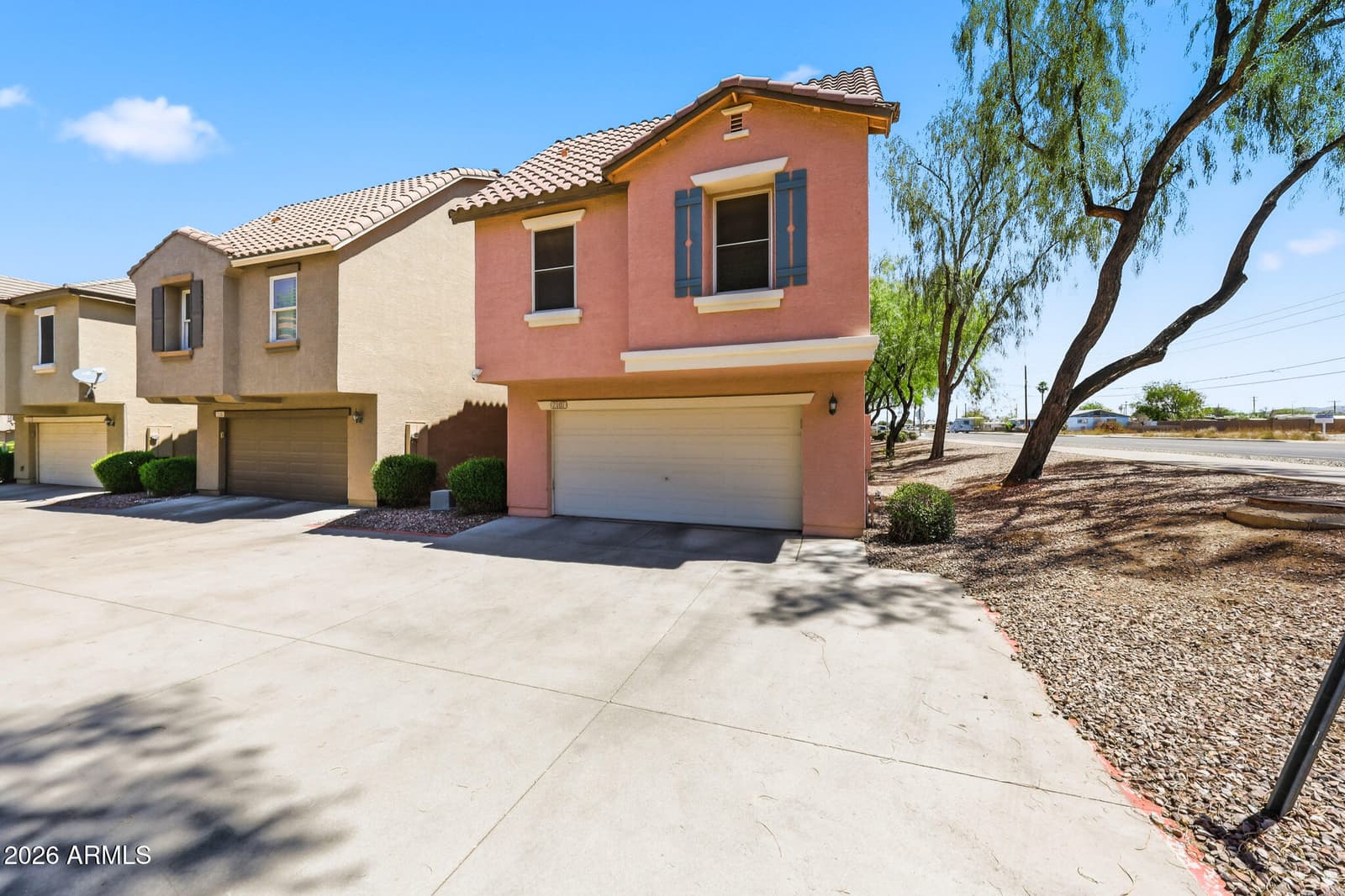 2107 E HUNTINGTON Drive, Phoenix, AZ 85040 — photo 27 of 38