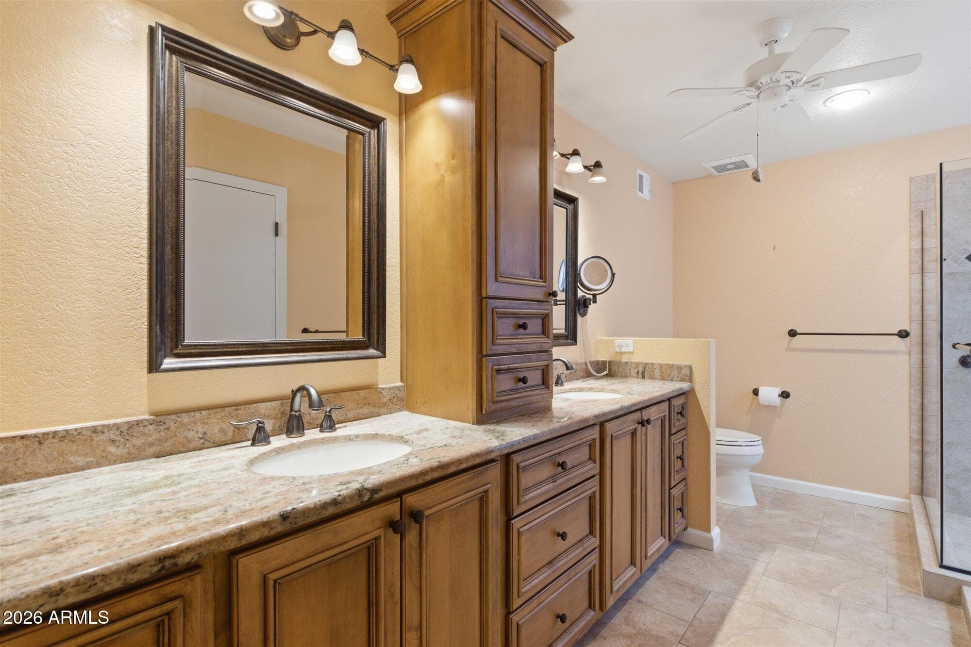 7644 E SANDALWOOD Drive, Scottsdale, AZ 85250 — photo 18 of 38
