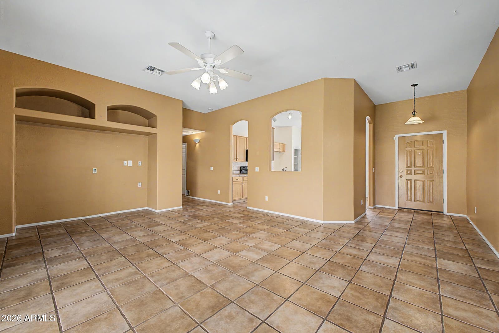 741 E RANCH Road, Gilbert, AZ 85296 — photo 8 of 39