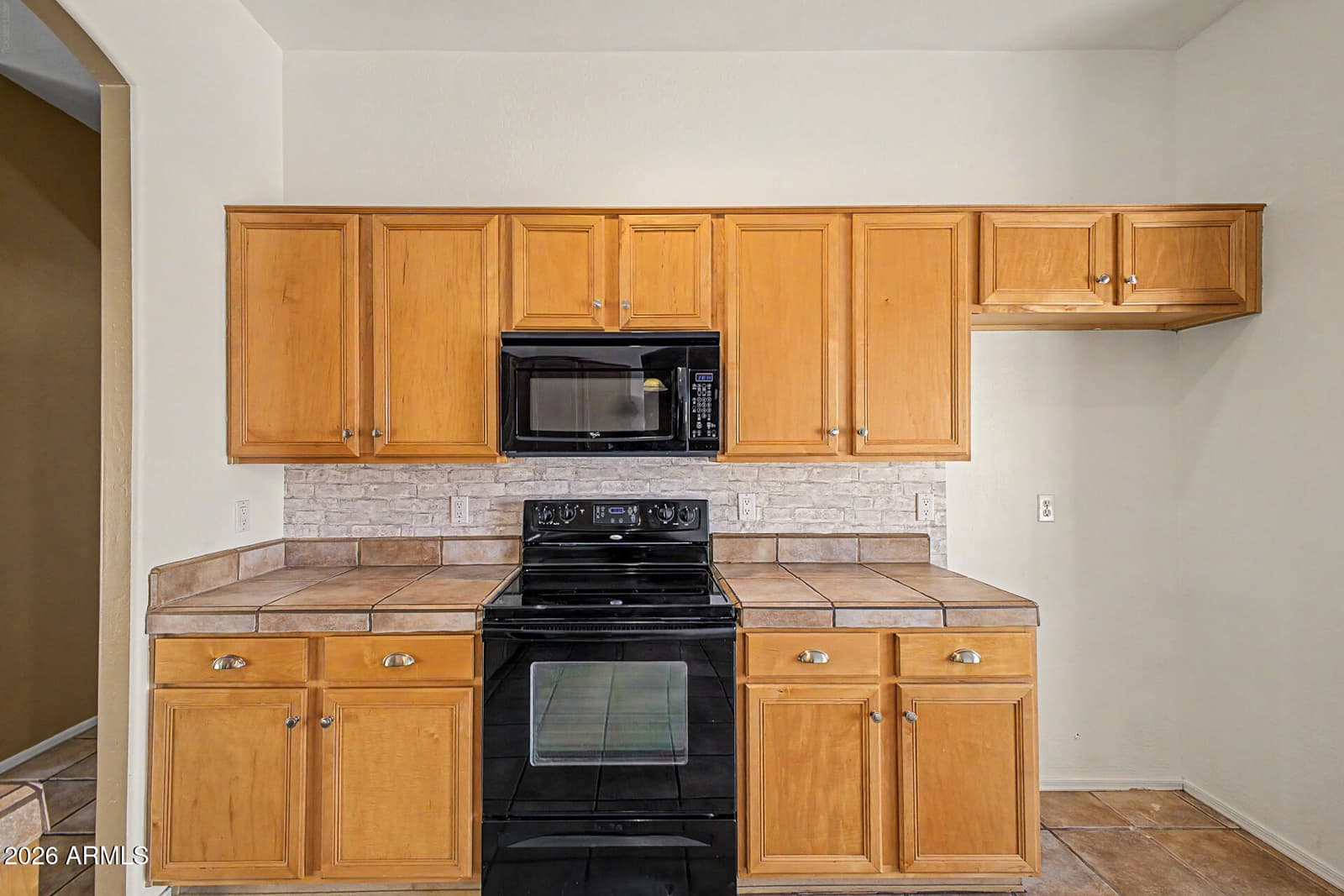 741 E RANCH Road, Gilbert, AZ 85296 — photo 14 of 39