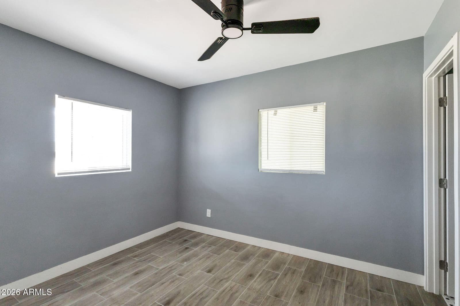 219 W Paseo Way, Phoenix, AZ 85041 — photo 6 of 14