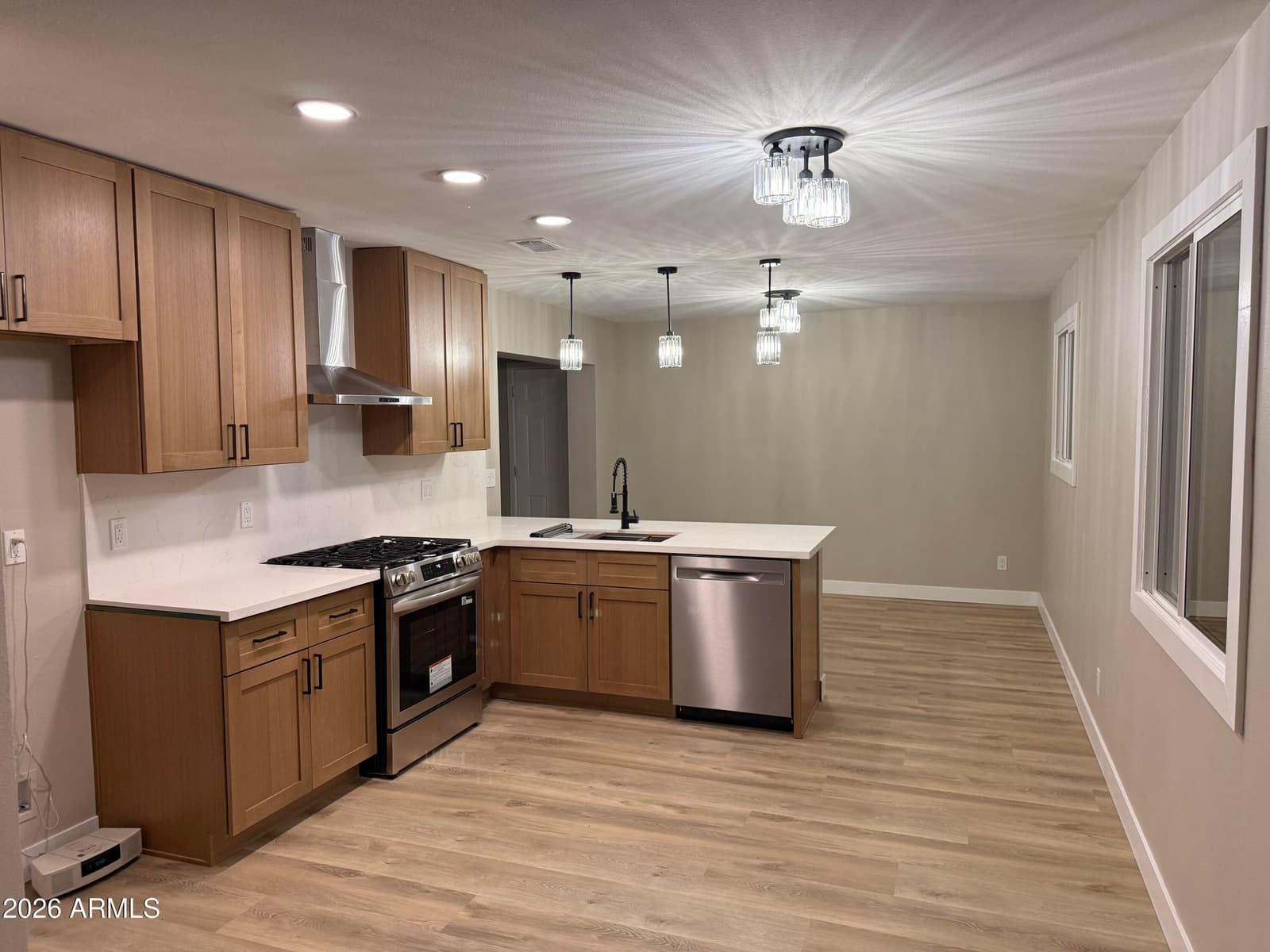4923 W CYPRESS Street, Phoenix, AZ 85035 — photo 3 of 22