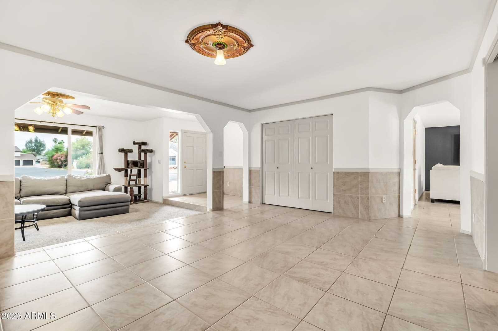 1008 W MESETO Avenue, Mesa, AZ 85210 — photo 11 of 43