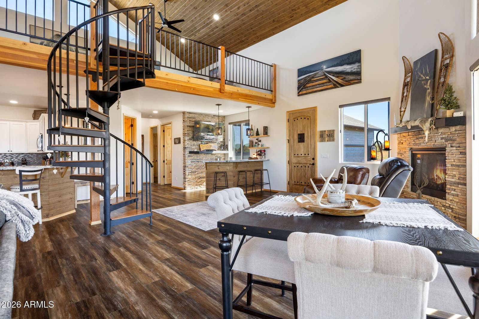 2258 BIG BEAR Circle, Overgaard, AZ 85933 — photo 12 of 50