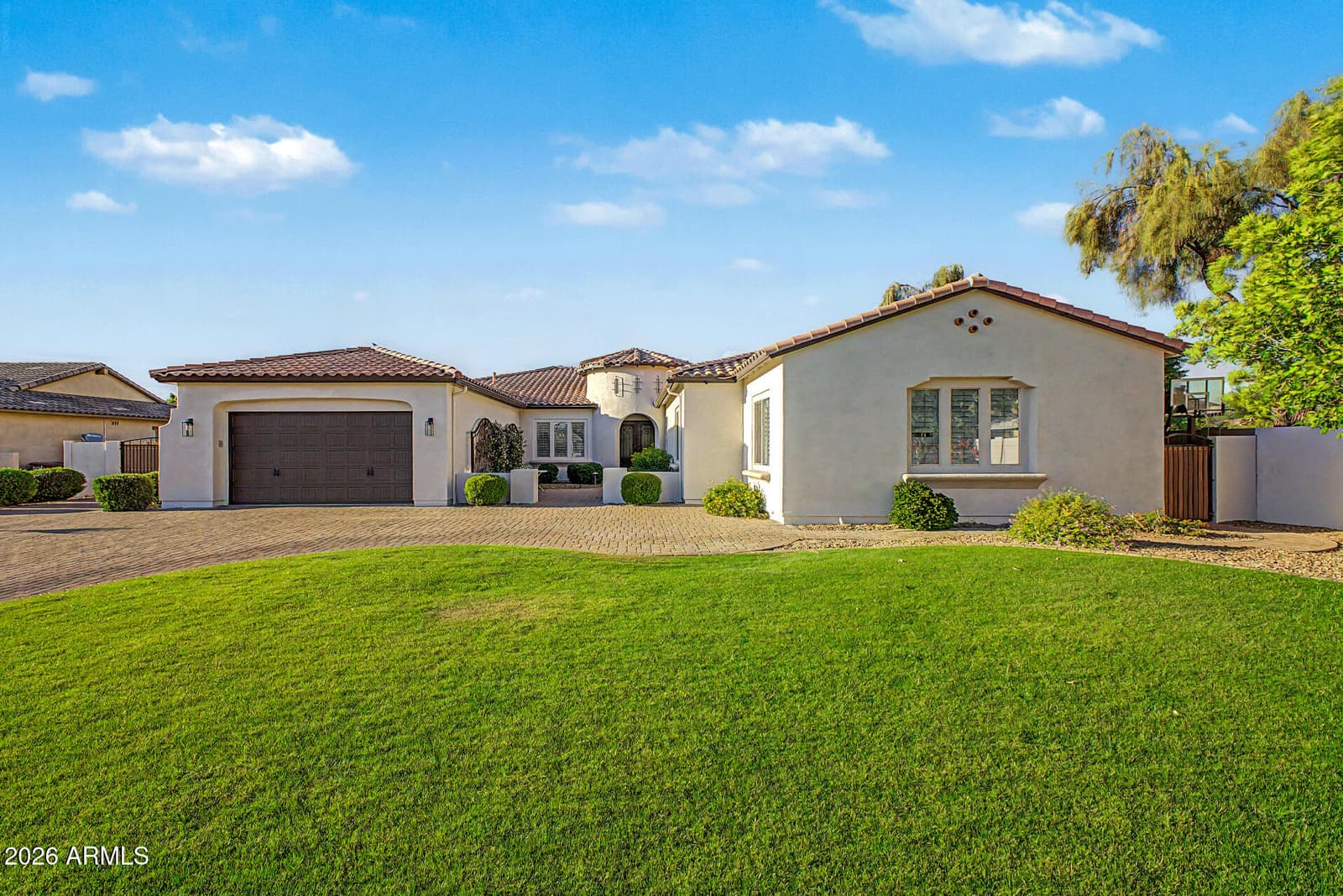 8406 W LOUISE Court, Peoria, AZ 85383 — photo 1 of 68