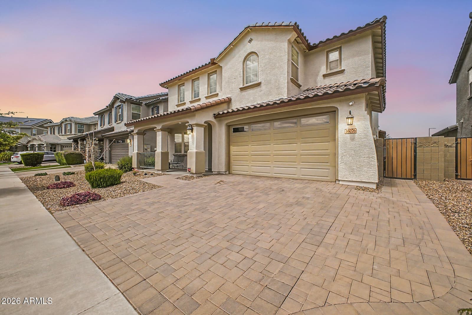 16076 W SOFT WIND Drive, Surprise, AZ 85387
