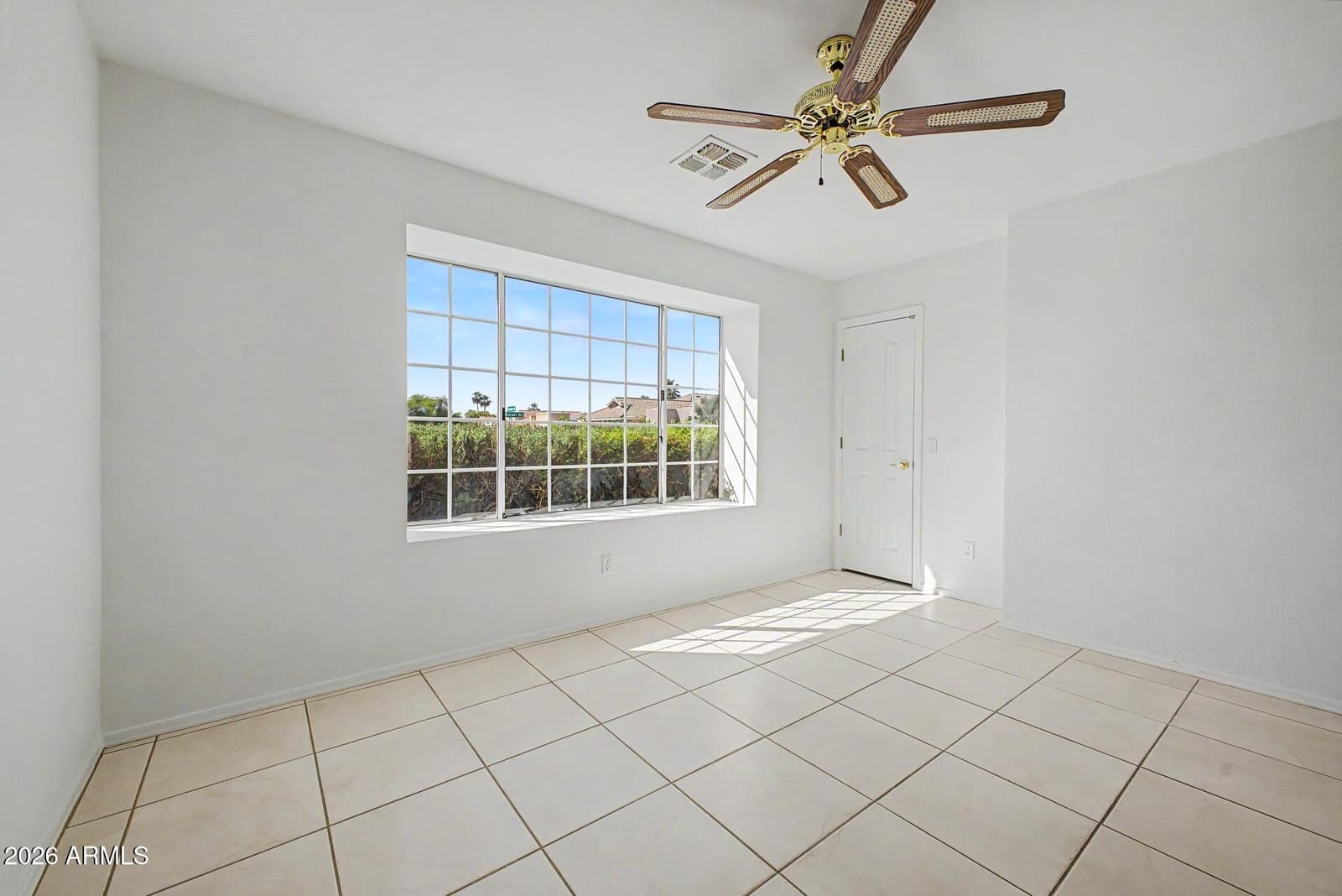 10604 E BELLFLOWER Drive, Sun Lakes, AZ 85248 — photo 22 of 33