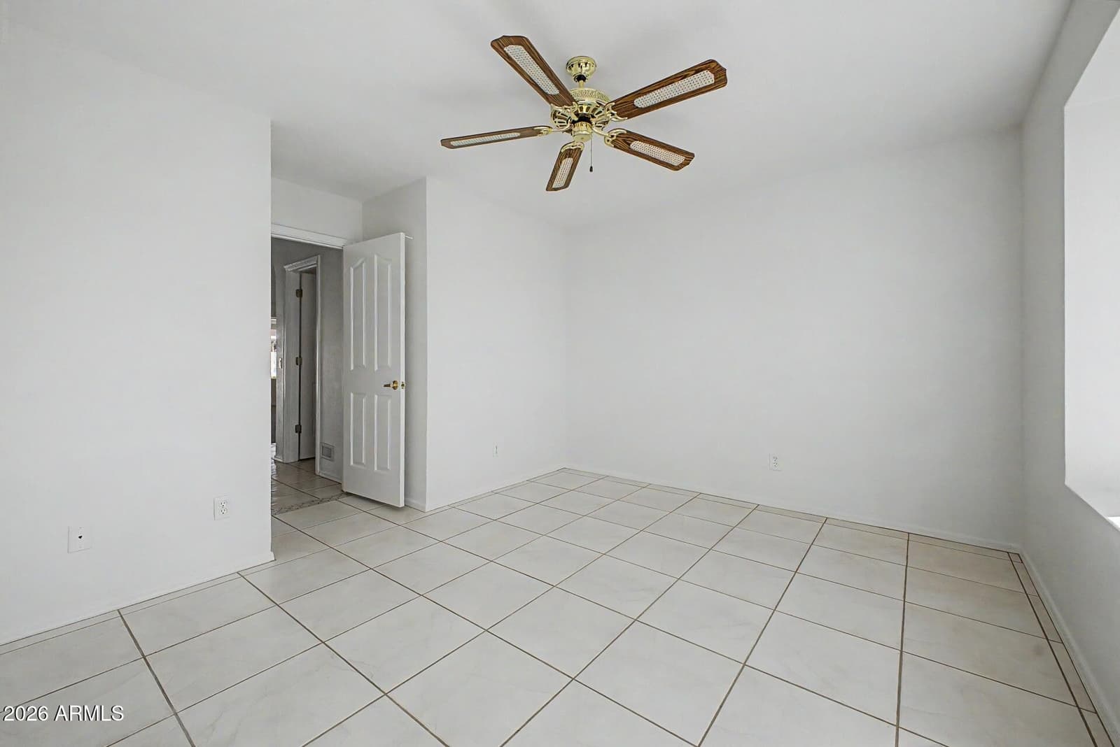 10604 E BELLFLOWER Drive, Sun Lakes, AZ 85248 — photo 21 of 33