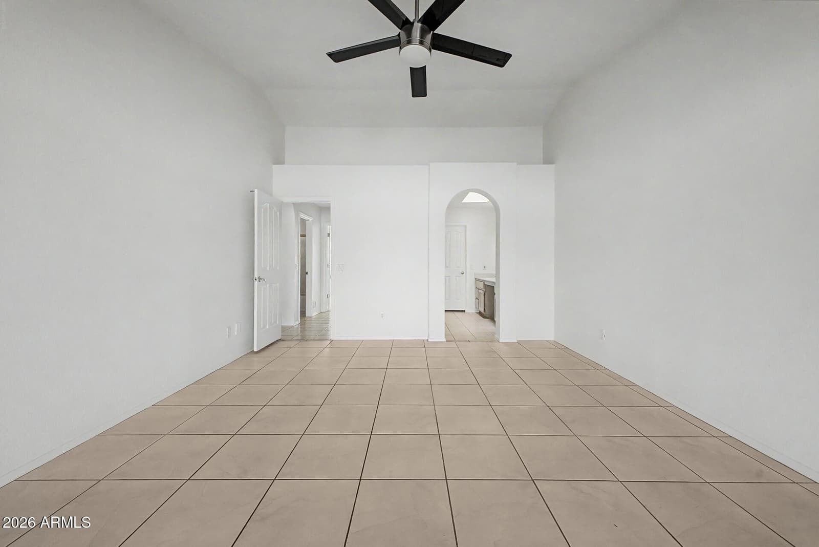 10604 E BELLFLOWER Drive, Sun Lakes, AZ 85248 — photo 17 of 33