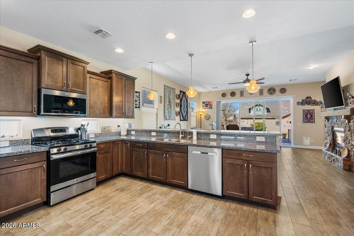 2212 E Calgary Drive, Prescott, AZ 86301 — photo 6 of 47