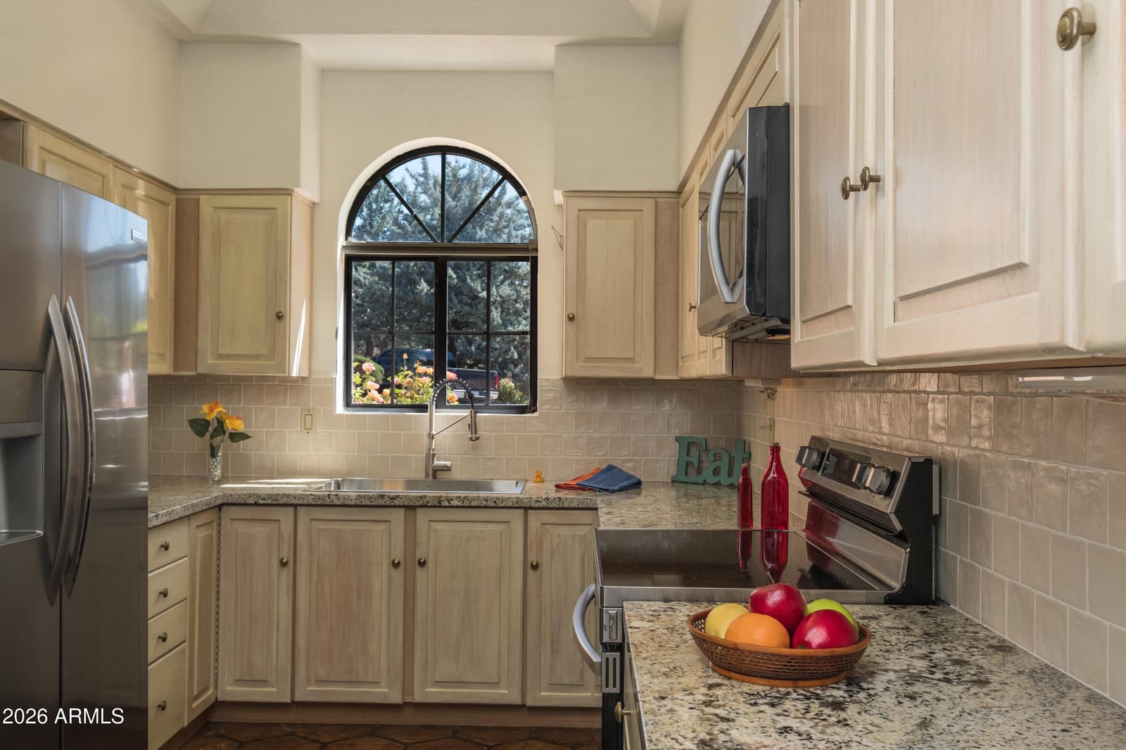 15 RIDGE VIEW Drive, Sedona, AZ 86351 — photo 13 of 44