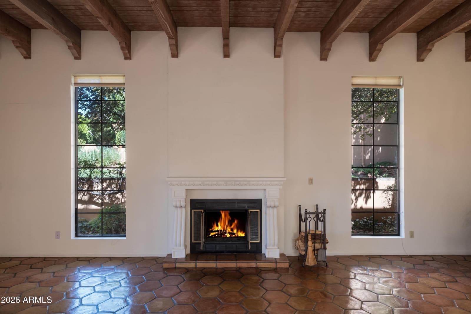 15 RIDGE VIEW Drive, Sedona, AZ 86351 — photo 8 of 44