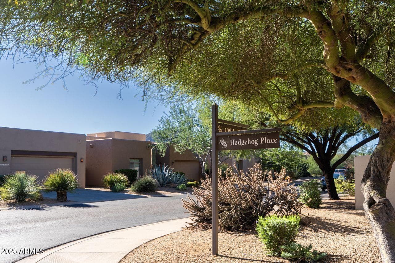 10894 E HEDGEHOG Place, Scottsdale, AZ 85262 — photo 35 of 37