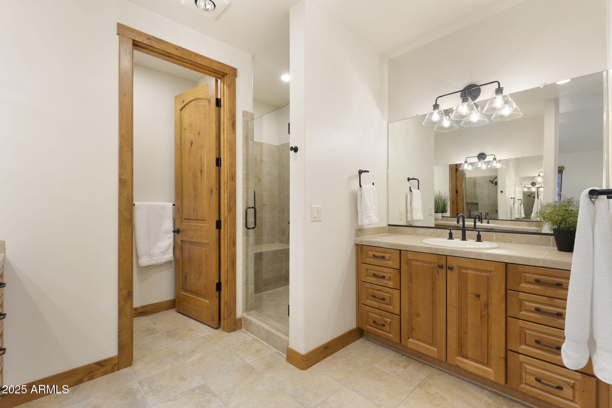 2645 E TELLURIDE Drive, Flagstaff, AZ 86005 — photo 25 of 52