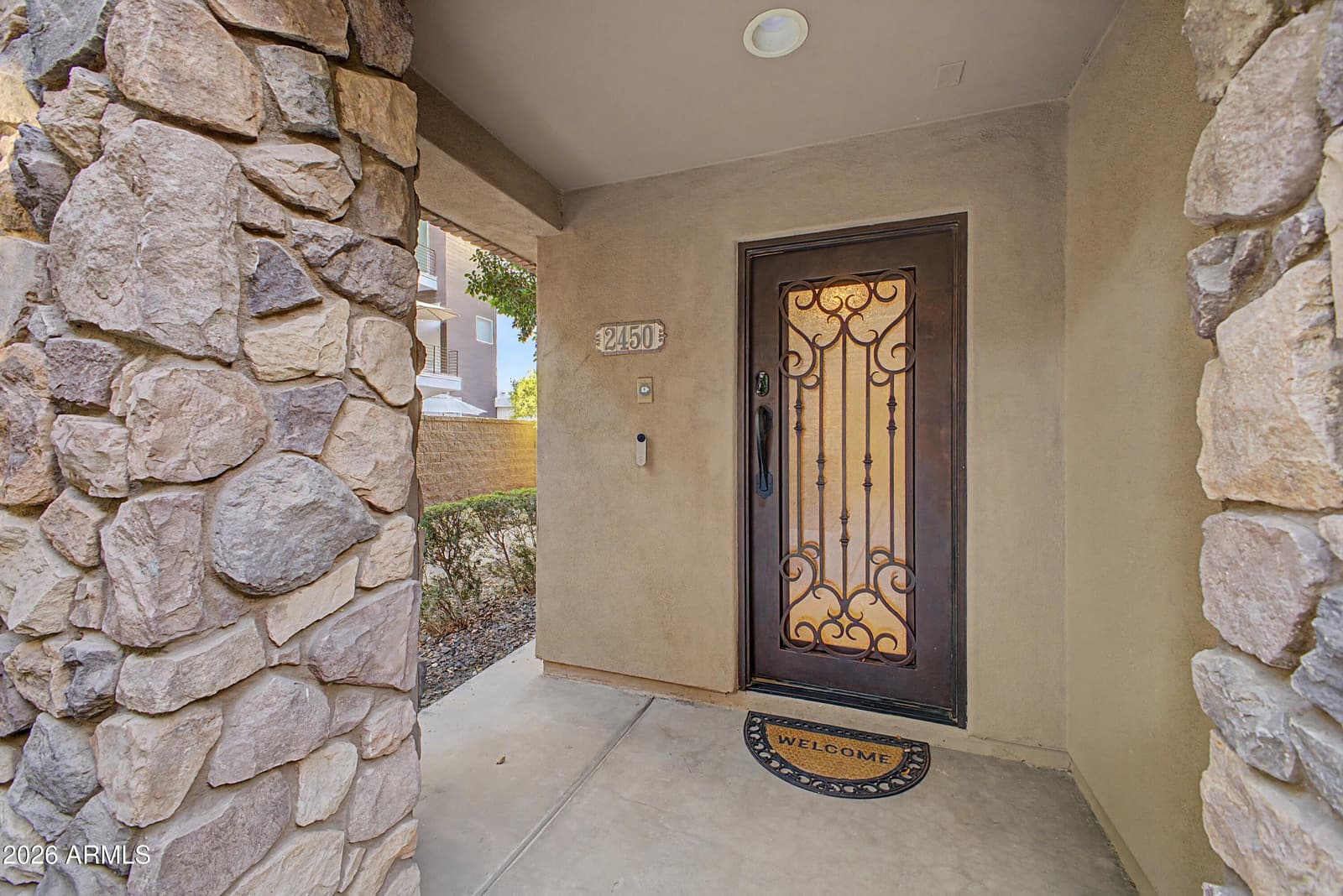2450 E ROMA Avenue, Phoenix, AZ 85016 — photo 4 of 37