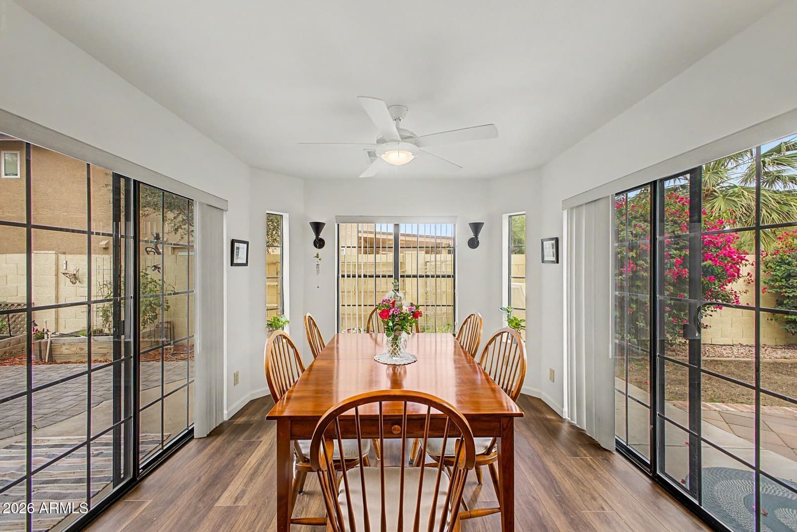 8421 S KENWOOD Lane, Tempe, AZ 85284 — photo 13 of 48