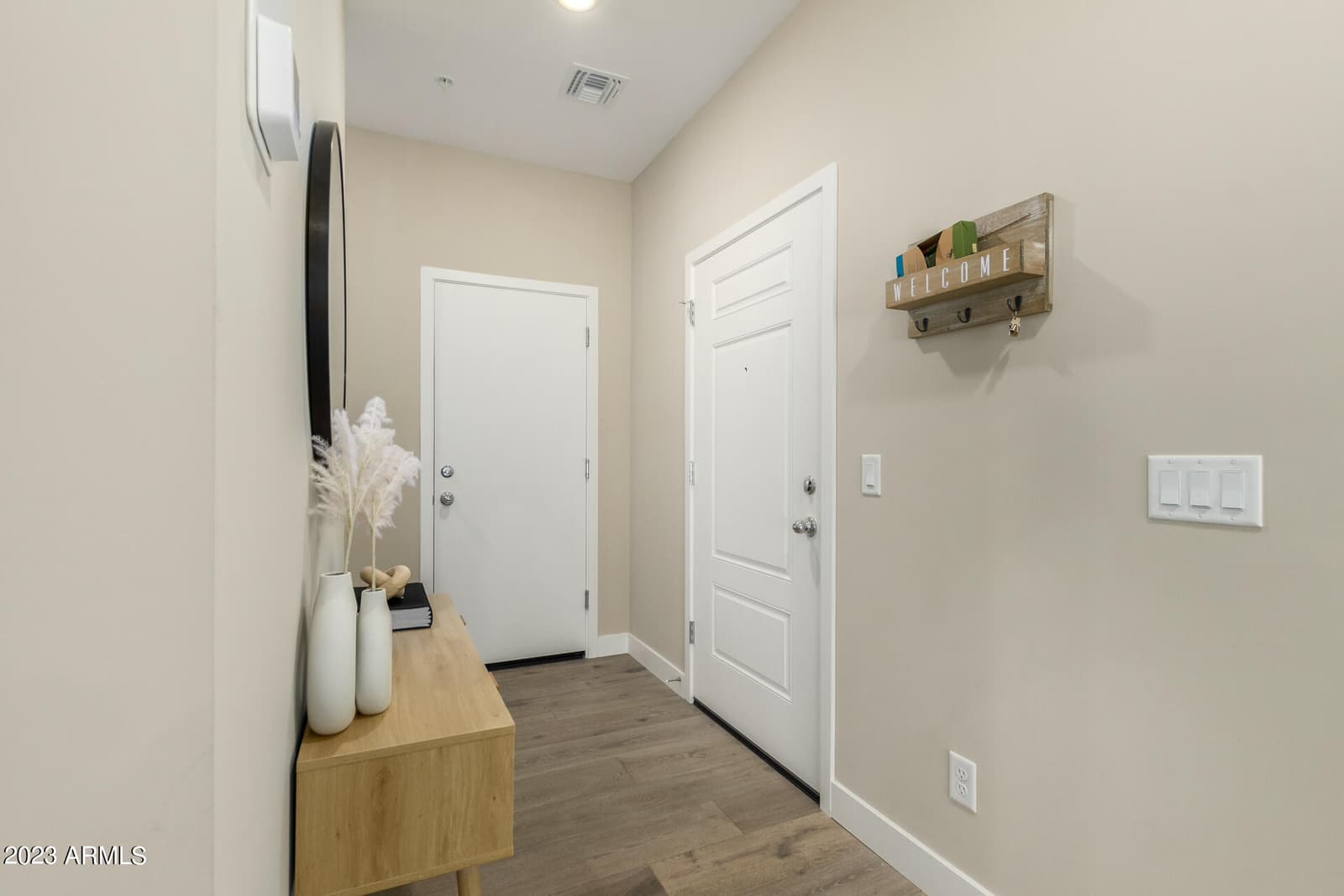 2268 W LAURIE Lane, Phoenix, AZ 85021 — photo 10 of 34